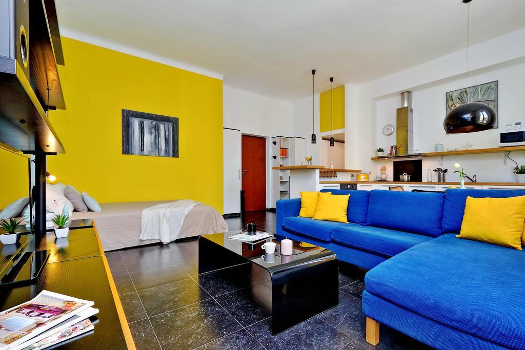 Joivy Colorful Studio For 2 Near City Life Милан Экстерьер фото